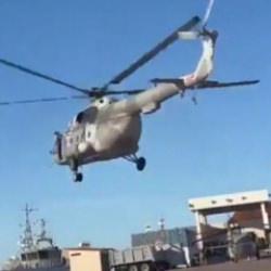 Meksika&rsquo;da askeri helikopter kalkıştan saniyeler sonra yere &ccedil;akıldı
