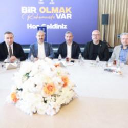 Ordulu AK Parti teşkilat mensupları Sultanbeyli'de buluştu