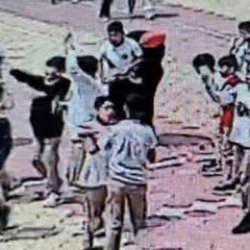 Osmaniye'de kahraman &ouml;ğretmen &ouml;ğrencisini &ouml;l&uuml;mden kurtardı
