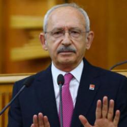 &Ouml;zkan Yalım CHP'yi karıştırdı! İstifaları Kılı&ccedil;daroğlu engelledi