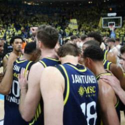 Son şampiyon Fenerbah&ccedil;e &uuml;nvanını korumaya geliyor! Son 11 yılda 8. kez başardı
