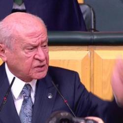 S&ouml;zleri ayakta alkışlandı! Bah&ccedil;eli'den tarihi mesaj: Her bakanlık bir cephe
