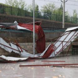 S&uuml;per h&uuml;cre nasıl oluştu? Şaşırtan meteorolojik tabloya uzmanlar dikkat &ccedil;ekti