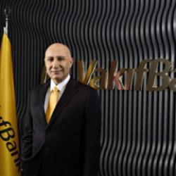 VakıfBank&rsquo;ın aktif b&uuml;y&uuml;kl&uuml;ğ&uuml; y&uuml;zde 32,5 artışla 5,5 trilyon TL&rsquo;nin &uuml;zerine &ccedil;ıktı