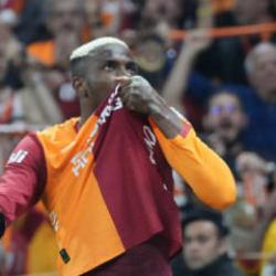 Victor Osimhen'den şampiyonluk sonrası rakiplere salvolar! 'Yapabileceğiniz tek şey...'