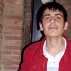 Metin, 19 yıldır kayıp! Aile katili bulana 100 bin dolar &ouml;d&uuml;l verecek 