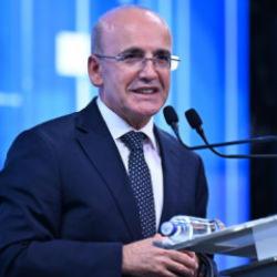 Bakan Şimşek: B&uuml;t&ccedil;e performansımız hedeflerle uyumlu seyrediyor