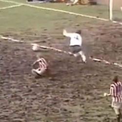&Ccedil;amur deryasına d&ouml;nen sahada atılan muhteşem gol yıllar sonra yeniden g&uuml;ndemde