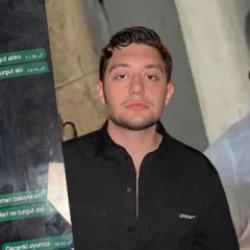 CHP'li Turgut Ko&ccedil;'un "escort" talebi ortaya &ccedil;ıktı! Yiğit Macit&rsquo;e mesaj: Acil 2 kişi lazım