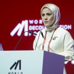 Esra Albayrak: Batı, kendisini ele ge&ccedil;iren efendilik kompleksinden arınmalı