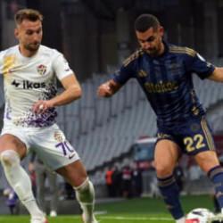 Fenerbah&ccedil;e-Ey&uuml;pspor! İlk yarı sona erdi | CANLI
