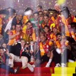 Galatasaray'da şampiyonluk kutlamasına katılmayan tek futbolcu