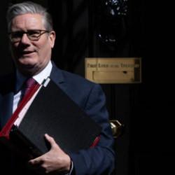 İngiltere Başbakanı Starmer'den istifa a&ccedil;ıklaması