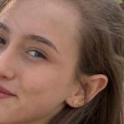 K&uuml;tahya'da kayıp ihbarı: 15 yaşındaki Cemre her yerde aranıyor 