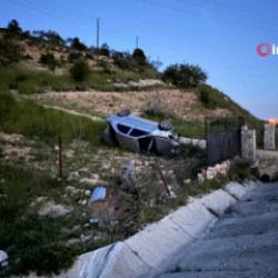 Otomobilin taklalar attığı anlar kamerada...