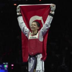 Milli sporcudan Avrupa Şampiyonası'nda altın madalya!