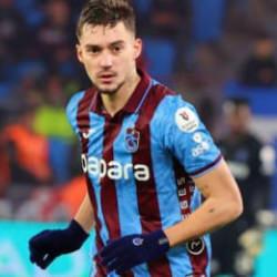Ernest Mu&ccedil;i'den Trabzonspor'a k&ouml;t&uuml; haber!