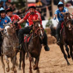 8. Etnospor K&uuml;lt&uuml;r Festivali heyecanı ikinci g&uuml;n de devam etti