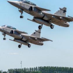 Avrupa &uuml;lkesi harekete ge&ccedil;ti! F-16'ların yerine o u&ccedil;aklar geliyor