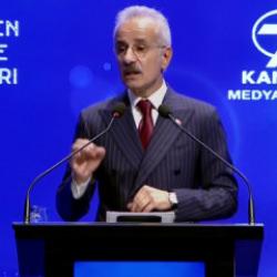 Bakan Uraloğlu, Y&uuml;kselen T&uuml;rkiye Zirveleri'nde duyurdu! T&uuml;rkiye'de ilk, yeni d&ouml;nem başladı