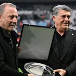 Beşiktaş'ta kritik zirve! Sergen Yal&ccedil;ın tesislere geldi: Ya tamam ya devam...