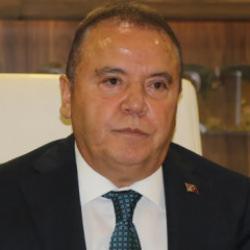 CHP'den Muhittin B&ouml;cek'e istifa baskısı