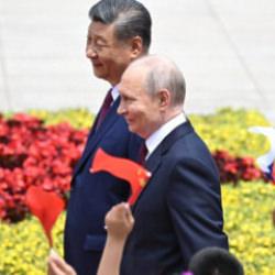 D&uuml;nyanın g&ouml;z&uuml; &Ccedil;in'de! Şi ve Putin g&ouml;r&uuml;şt&uuml;! Peş peşe a&ccedil;ıklamalar! ABD'ye savaş mesajı