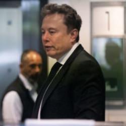Elon Musk'a b&uuml;y&uuml;k şok! D&uuml;nyanın izlediği 'İhanet' davasını kaybetti