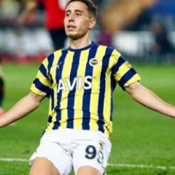 Fenerbah&ccedil;e kariyeri sessiz sedasız sona erdi! Emre Mor İstanbul'u terk etti