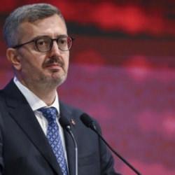 İletişim Başkanı Duran'dan Gen&ccedil;lik Zirvesi mesajı