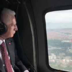 İstanbul Valisi G&uuml;l, bayram tatilinin ilk g&uuml;n&uuml;nde havadan trafik denetimi yaptı