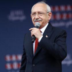 Kılı&ccedil;daroğlu'ndan ilk hamle: CHP'nin &uuml;&ccedil; avukatı azledildi