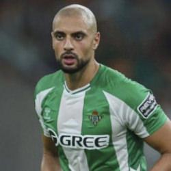 Sofyan Amrabat'tan Fenerbah&ccedil;e'yi sevindiren haber! İşte gitmek i&ccedil;in can attığı takım