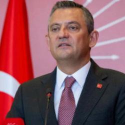 Son Dakika: Mutlak Butlan kararı sonrası &Ouml;zg&uuml;r &Ouml;zel'den yeni a&ccedil;ıklama!