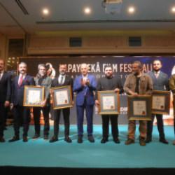 &Uuml;mraniye&rsquo;den T&uuml;rkiye&rsquo;de bir ilk! Yapay Zeka film festivalinde &ouml;d&uuml;ller dağıtıldı