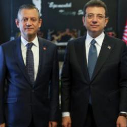 &Ccedil;arpıcı CHP kulisi! Başkan adaylığı i&ccedil;in 2 ismi işaret etti! İzmir'de kıyamet koptu