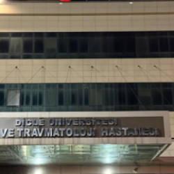 Diyarbakır&rsquo;da silahlı saldırı: 1 &ouml;l&uuml;, 1 yaralı