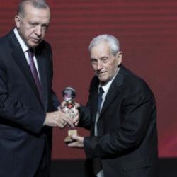 Erdoğan'dan &ouml;d&uuml;l almıştı: Son 'karatabak' ustası İsmail Ara&ccedil; hayatını kaybetti
