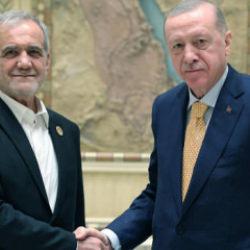 Son Dakika: Erdoğan'dan Pezeşkiyan ile kritik g&ouml;r&uuml;şme