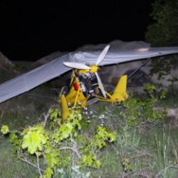 Kapadokya&rsquo;da microlight hava aracı zorunlu iniş yaptı: 2 yaralı