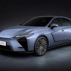Lexus'un yeni nesil ES modeli T&uuml;rkiye pazarına giriyor