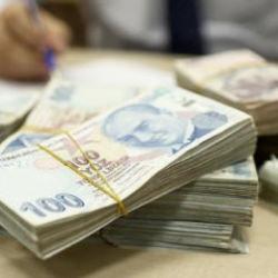 Tatil i&ccedil;in yollara d&uuml;şen milyonlarca vatandaşı şoke eden tarife! Fiyatlar fırladı