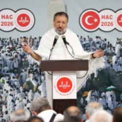 Son Dakika... Arafat'ta eller semada: Diyanet İşleri Başkanı Arpaguş'tan vakfe duası