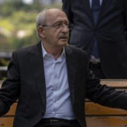 Son Dakika: Kemal Kılı&ccedil;daroğlu, &Ouml;zg&uuml;r &Ouml;zel'in teklifine cevap verdi