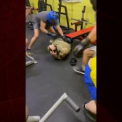 Ukrayna'da askere alma merkezinin g&ouml;revlileri spor salonunda darbedildi