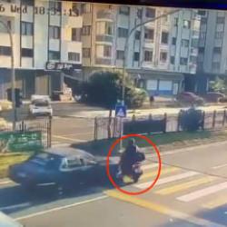 Yol ge&ccedil;en hanı mı, yaya ge&ccedil;idi mi? Trabzon'da pes dedirten kaza kamerada