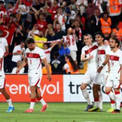 20 yaşında ma&ccedil;ın yıldızı oldu! Milli Takım'da ilki yaşadı