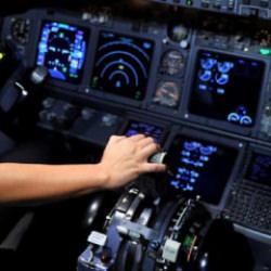 Florida semalarında tehlike! Gizemli pilot kuleyi &ccedil;ileden &ccedil;ıkardı