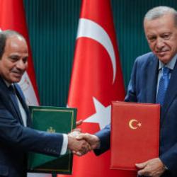 Arap medyası uyardı: Mısır'ı T&uuml;rkiye'den uzaklaştırmak i&ccedil;in hain plan