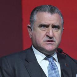 Bakan Bak'tan Fenerbah&ccedil;e Başkanı Aziz Yıldırım'a tebrik